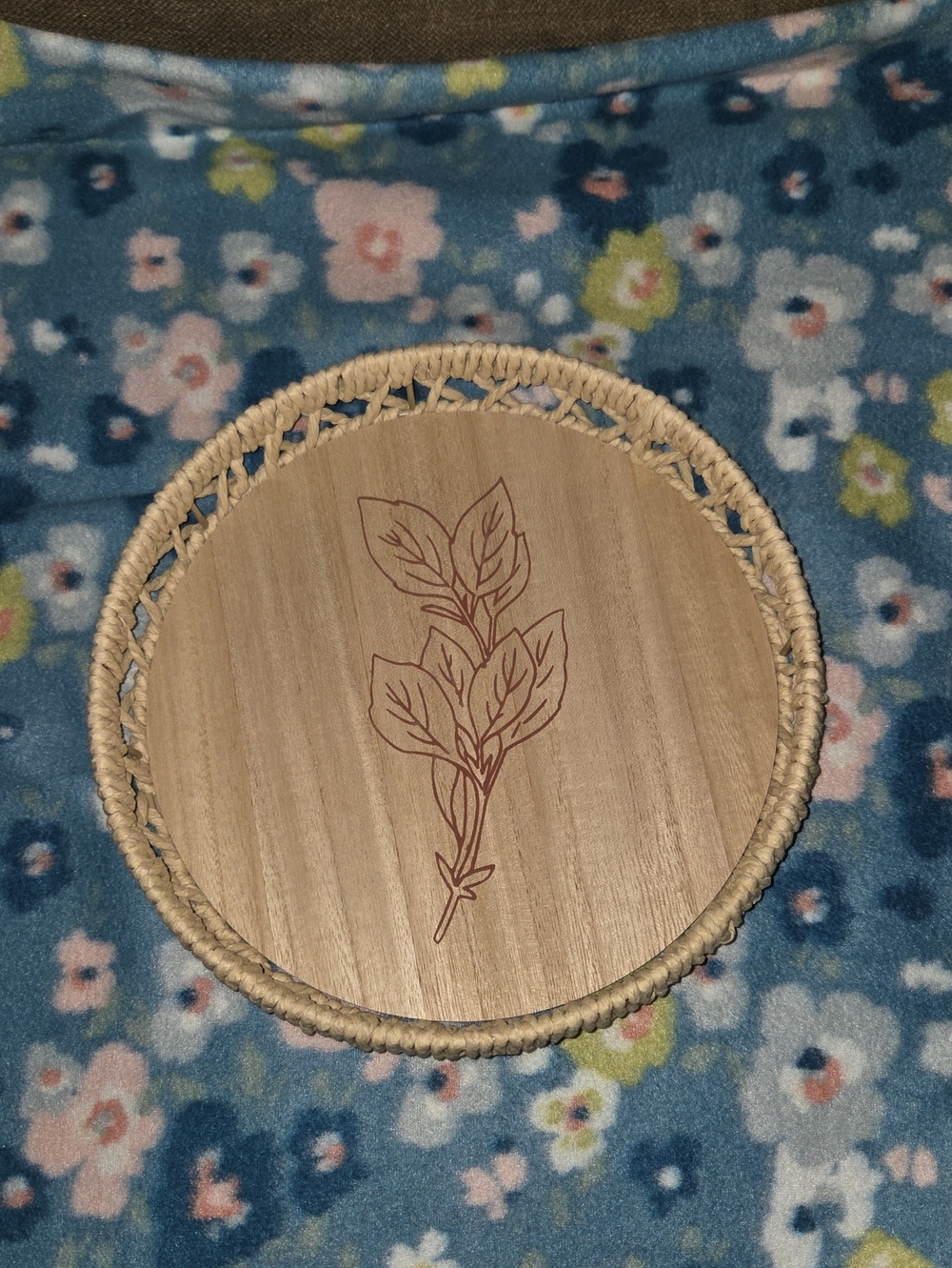 Perfect Harvest- Leaf Engraved Tray